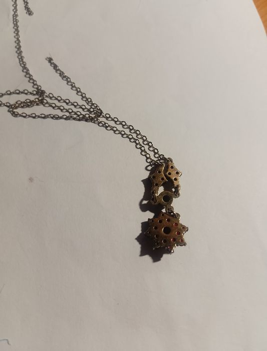 Fio com medalha e estojo tipo colar 36 cm