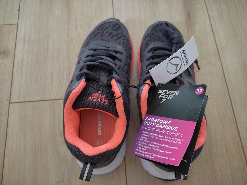 Buty    sportowe