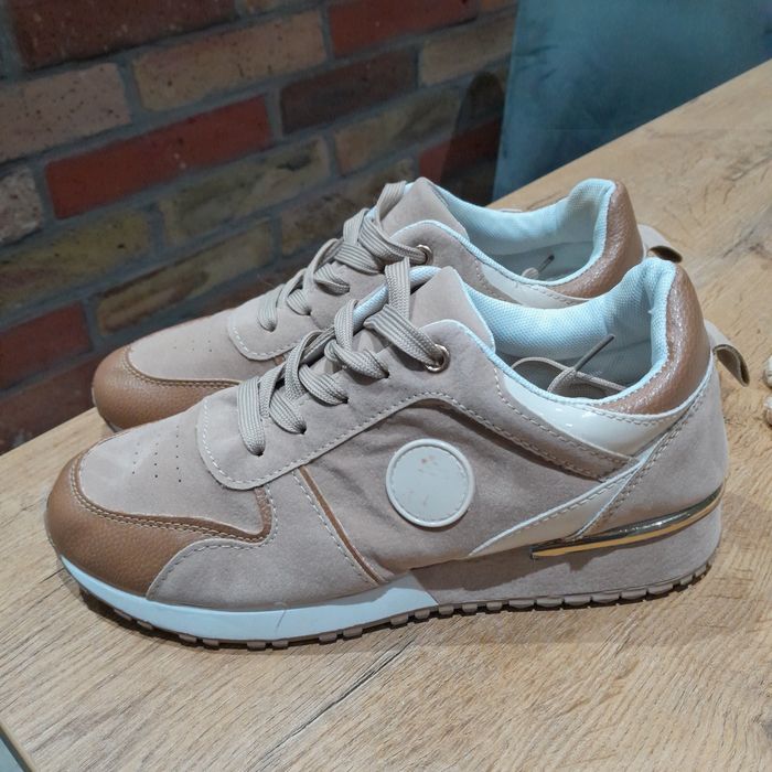 Adidaski damskie roz 39