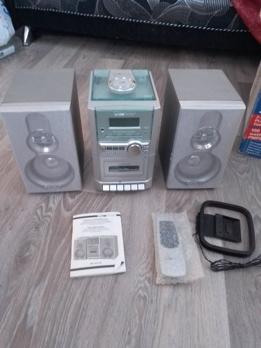 Продам музыкальный центр.