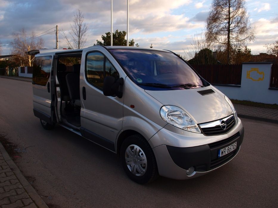 Wynajem Bus 9 Osobowy 2.0dci 114KM LONG Klimatyzacja