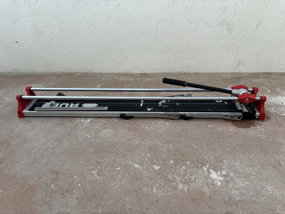 Cortador de cerâmica manual 22 mm Rubi HIT-1200N