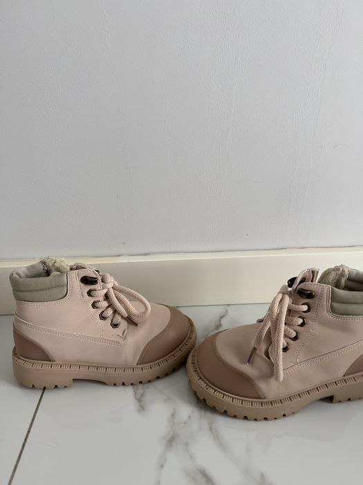 Зимові чоботи для дівчинки