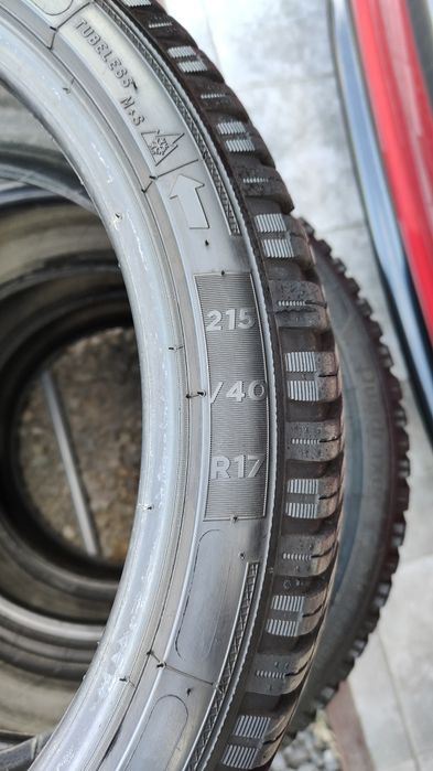 Kleber Quadraxer 3 215/40/R17