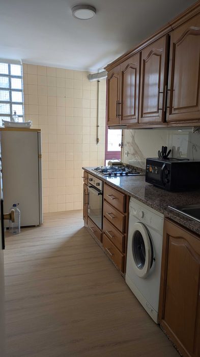 Quarto para arrendamento a estudantes