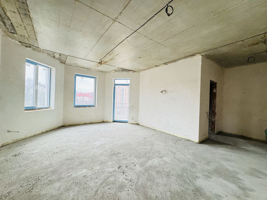 Елітна Новобудова - Щербанюка-Героїв Майдану - 70% Ремонту