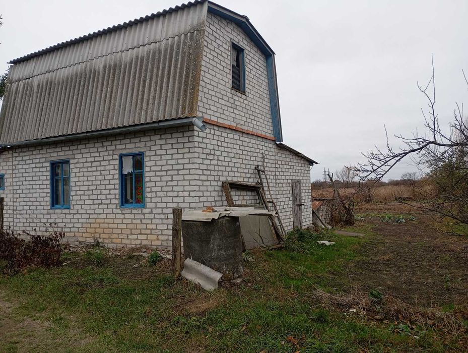 Продам дачный дом в Миргороде