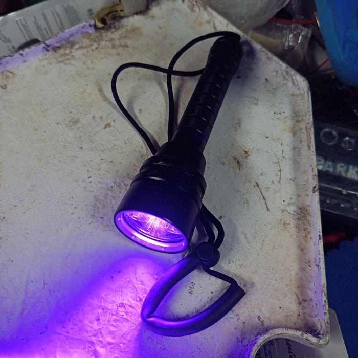 Lanterna de mergulho64751032350209121