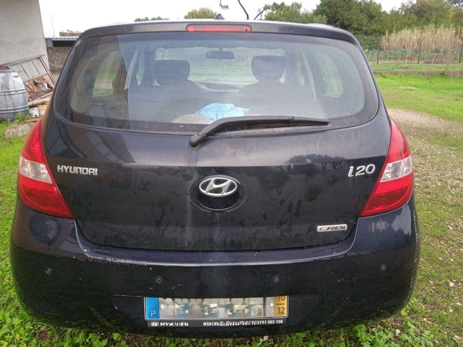 Hyundai i20 CRDI Comfort Acidentado para Venda