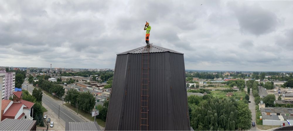 Висотні роботи. Промислові альпіністи. Верхолази.