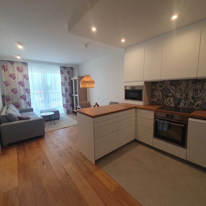 wynajmę mieszkanie 44m2 Praga Płd. nowy apartamentowiec 20 min. od centrum