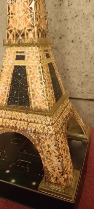 Puzzle 3D LED wieża Eiffla