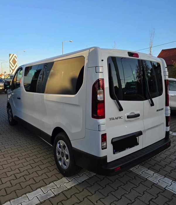 Bus 7 i 9 os, Renault Trafic Mercedes vklasa - WYNAJEM - doba od 185zł
