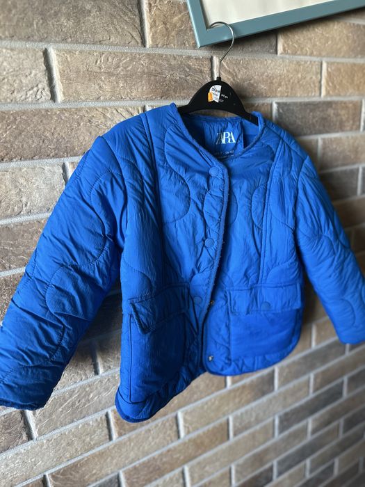 Стьогна куртк ZARA на 5-7 років, зріст 120