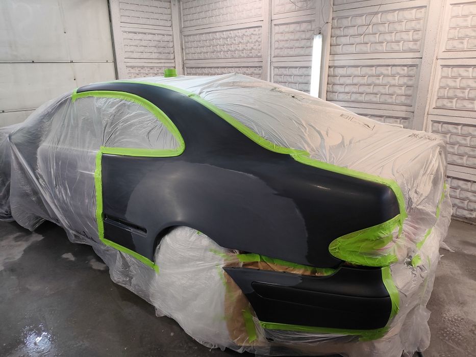 Lakiernik samochodowy