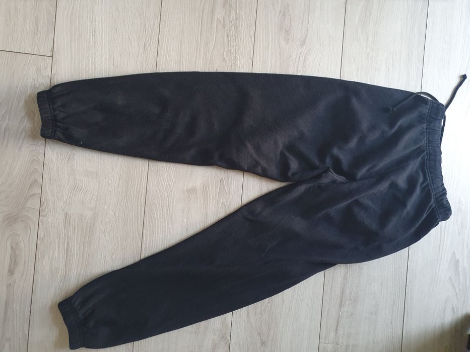 Spodnie dresowe Sinsay XS.