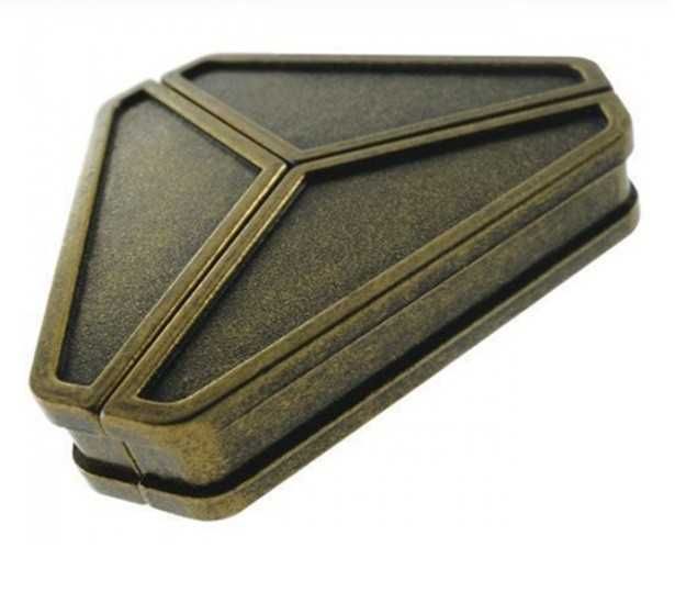 Головоломка металл Delta - Hanayama Metal Puzzle