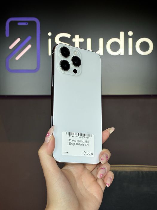 iPhone 16 Pro Max 256GB Tytan Biały– Stan bardzo dobry – Raty 0% – Wysyłka / Odbiór Warszawa