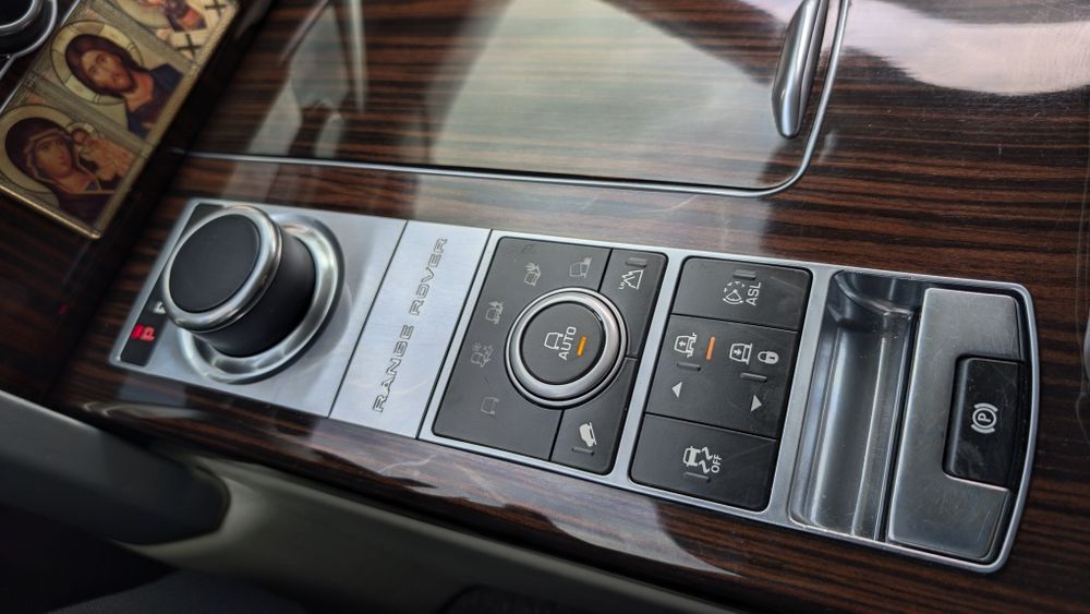 Land Rover  Range River 2013р.4.4TDI