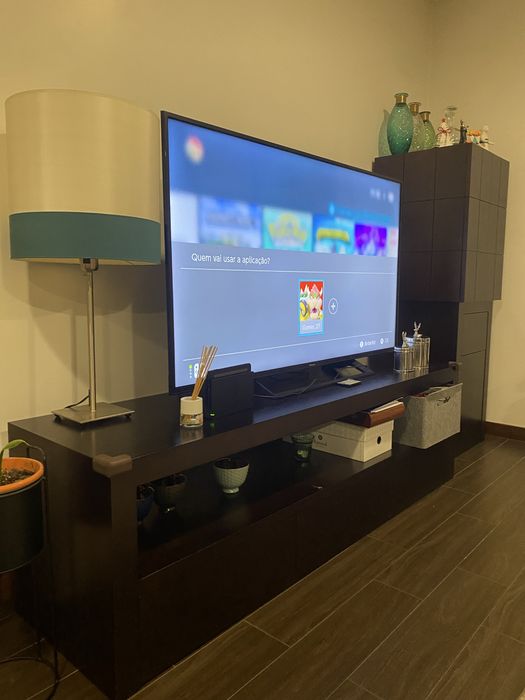 Movel Tv e garrafeira sala estar