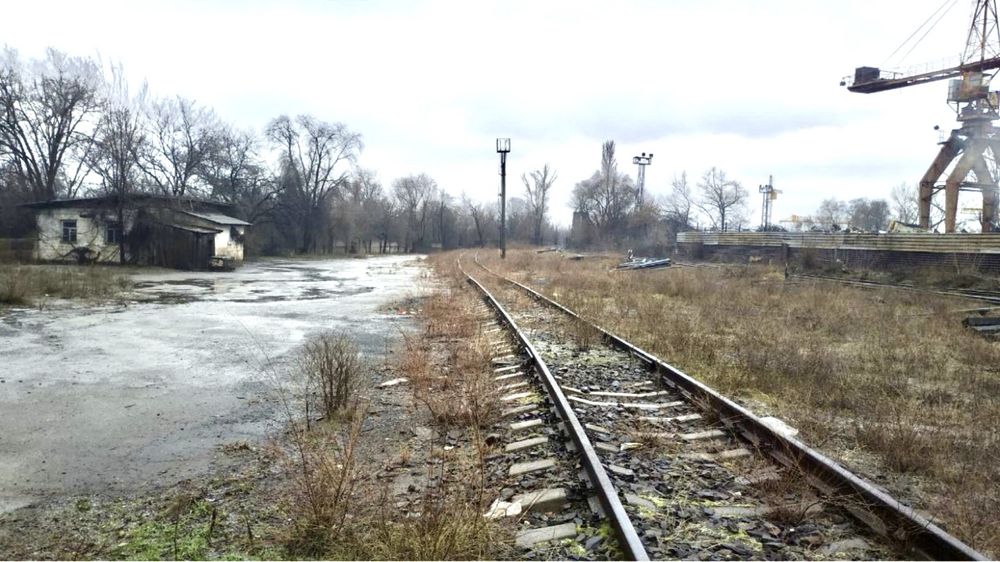 Продам производственную, складскую базу, 3300 м.кв, участок 1,89 Га.