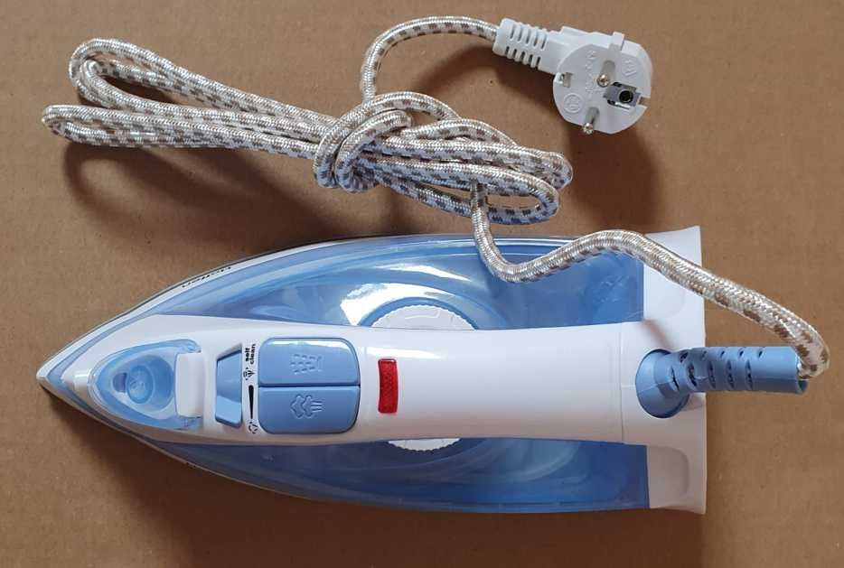 Hoffen, żelazko parowe 2000 W *