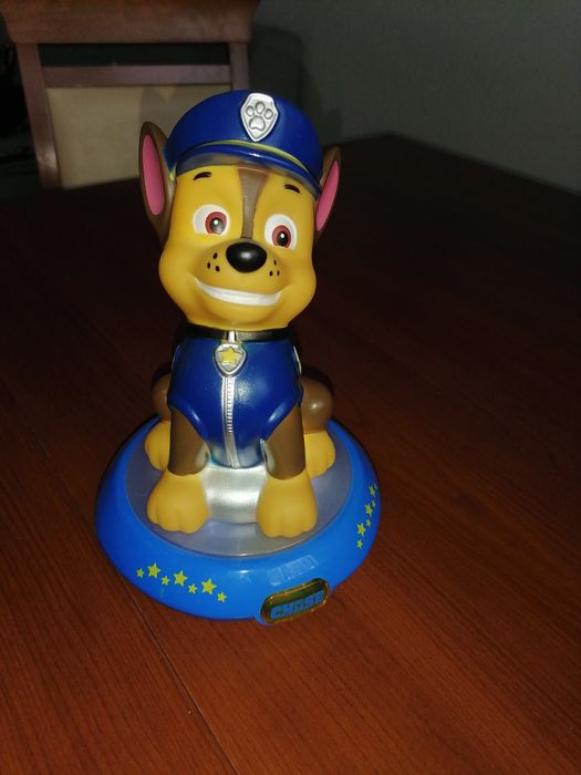 Lampka nocna Chase