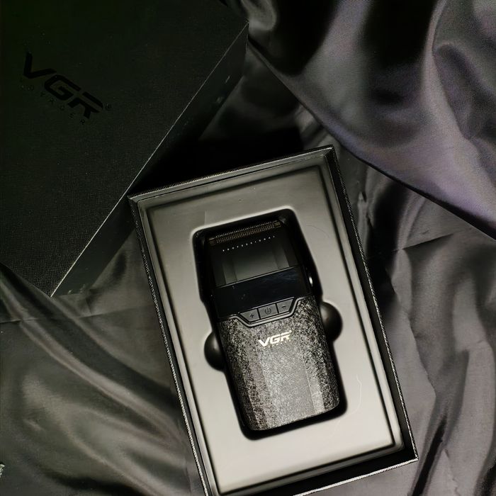 Шейвер VGR 308 PREMIUM Black