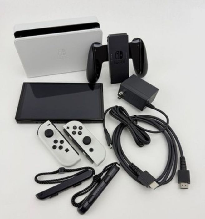 Nintendo Switch OLED Branca com todos os acessórios incluídos + 3 jogos (LER DESCRIÇÃO)