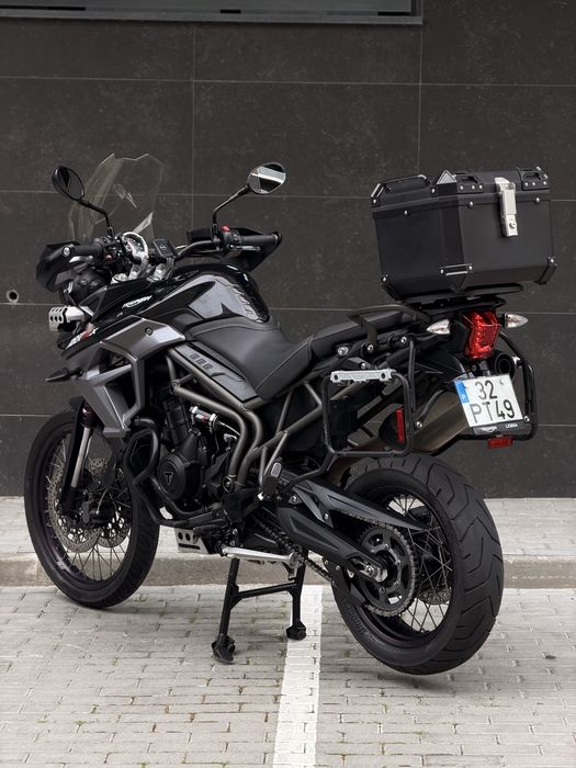 TRIUMPH TIGER 800 XCX - Full Extras!