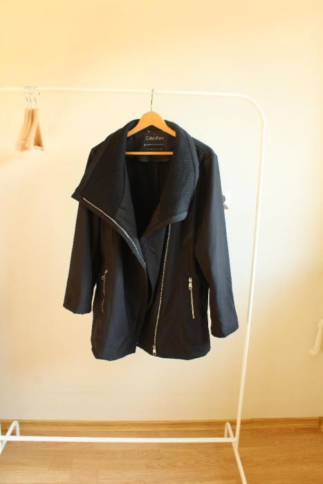 Calvin Klein 40 L czarny płaszcz damski kurtka damska jak nowy zima