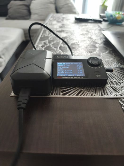 Ładowarka ToolkitRC M8S 1-8S 400W + Zasilacz SkyRC PSA100 100W | Zestaw