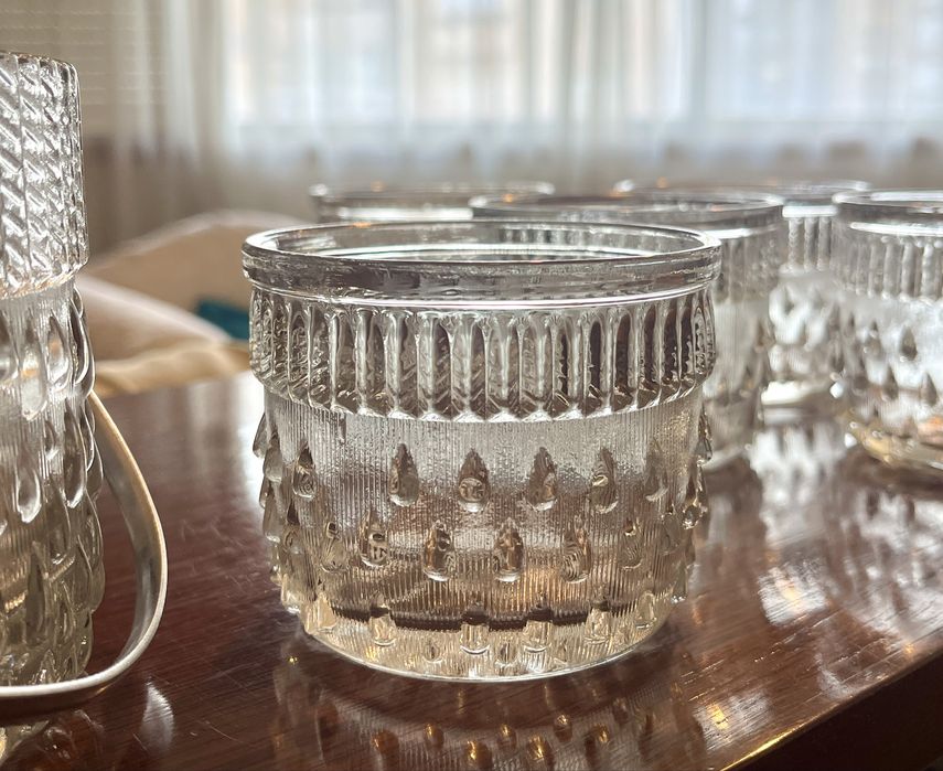 Cristal - Bottle + 5 Glasses + Ice Bucket. Never Used64751138189697123