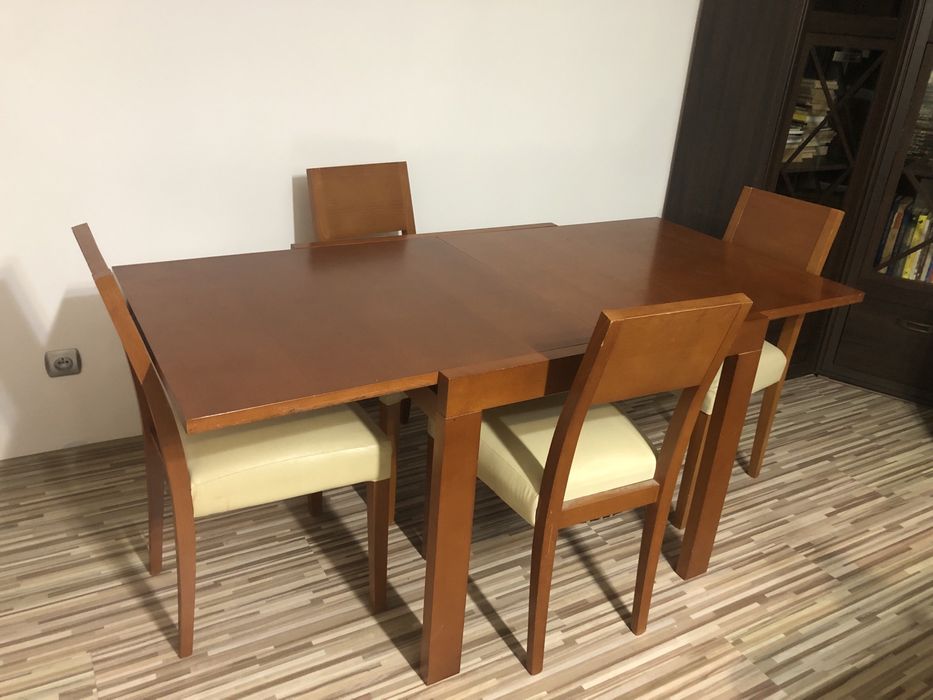 BRW stoł +4 krzesła