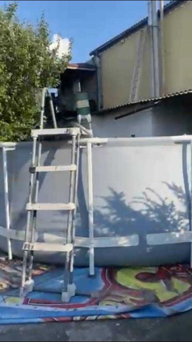 Продам 2х поверховий будинок в Русской Лозовой 160 м2