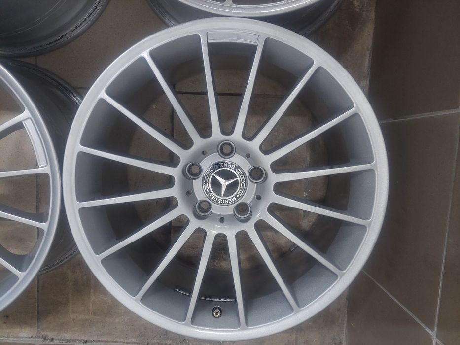 Оригінальні легкосплавні диски Mercedes-Benz Mercedes R18 5×112