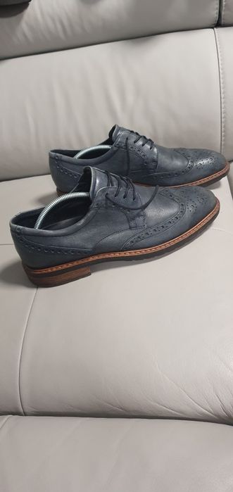 Buty ze skory Ecco  42