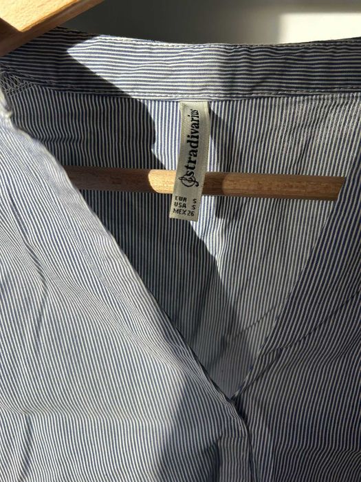 Stradivarius bluzka koszula w paski białe niebieskie oversize