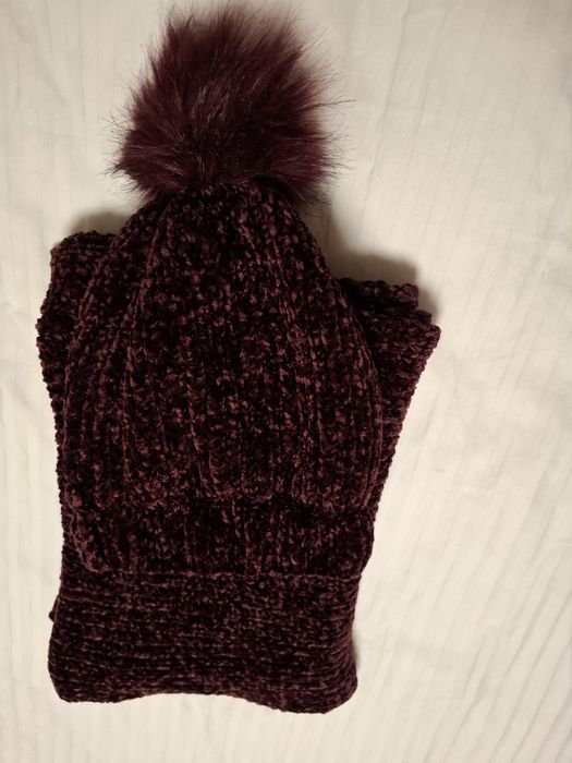 Zestaw czapka i szalik