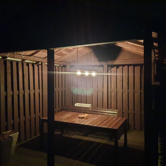 Lampa ze 100-letniej belki