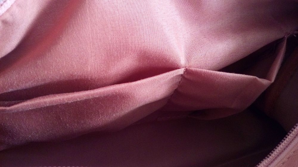 PARFOIS - Mala tipo baú - versátil - muito discreta e prática