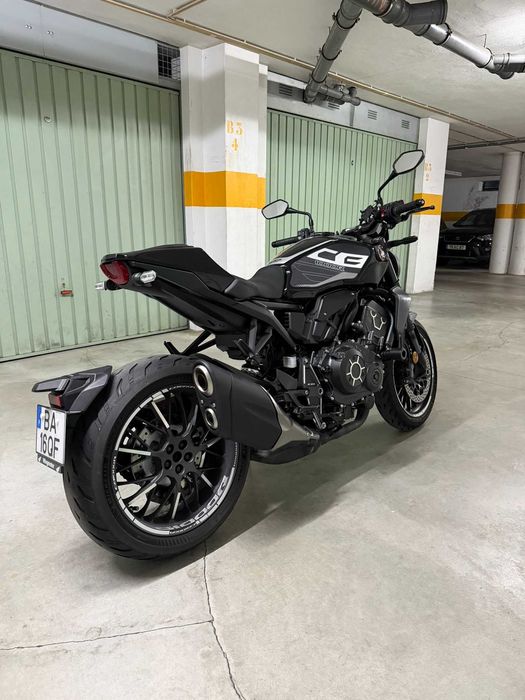 Honda CB1000R (Black Edition) de 2023