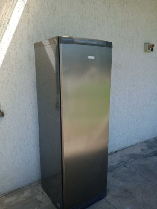 Chłodziarka Electrolux ERE34400X