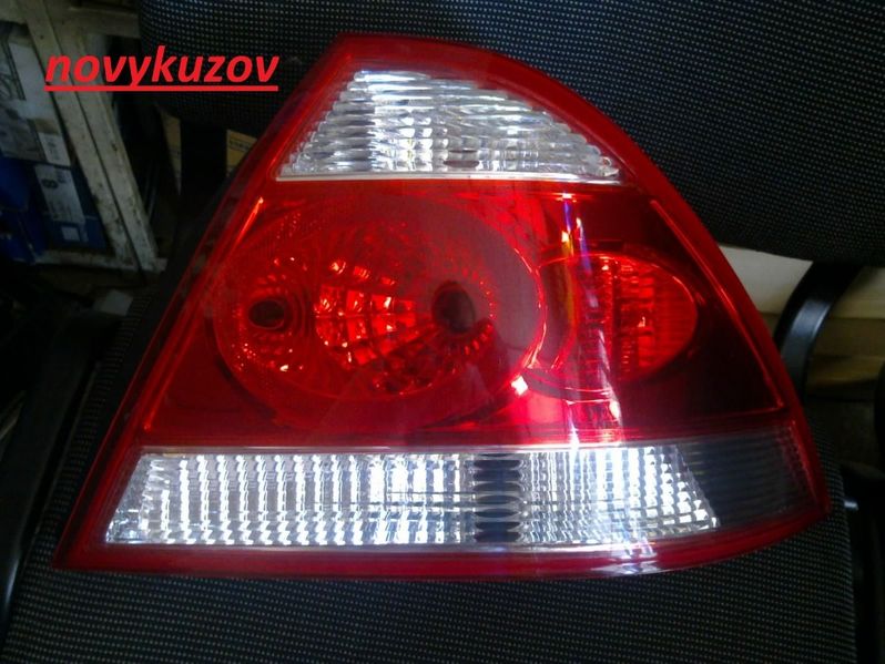Фонарь задний (стоп) Nissan Almera Classic Альмера Классик: 1 550 грн ...