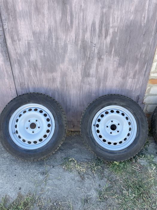 Зимня резина Hankook 195/65/R15 з дисками 5/112