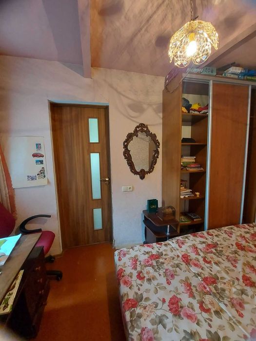 Продаж будинку. Комунарський район