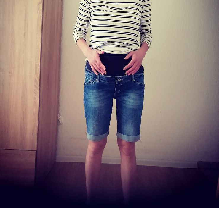 Wygodne jeansowe ciążowe krótkie spodenki H&M Mama