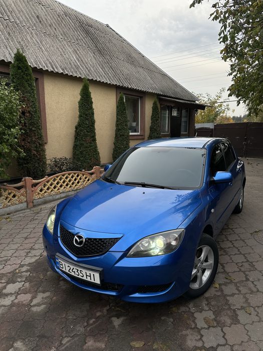 Mazda 3 bk 2005.  .