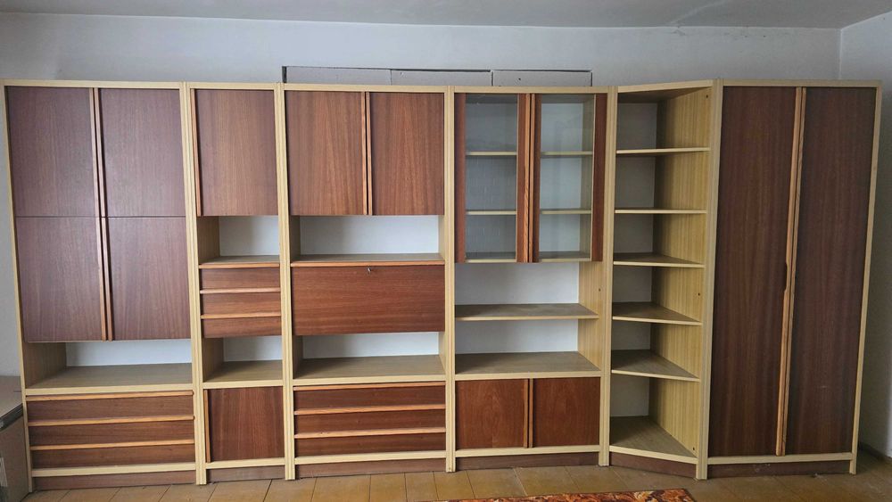 Zestaw szaf i regałów Vintage Meblościanka