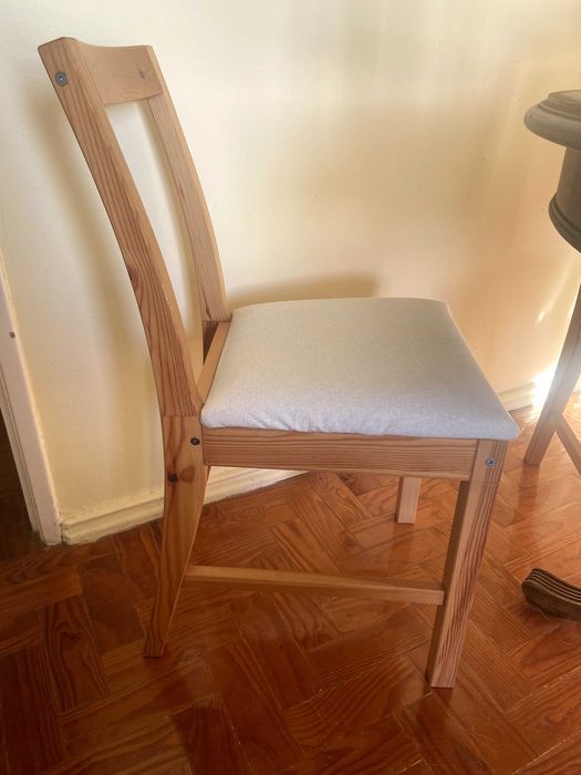 Conjunto mesa + 4 cadeiras – Mesa para restaurar (oferta)